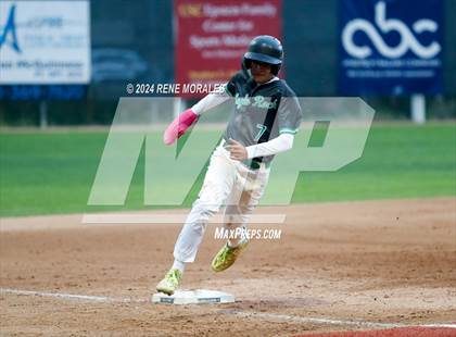 Thumbnail 2 in Monroe vs Eagle Rock (CIF LACS D2 Final) photogallery.
