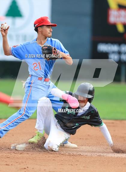 Thumbnail 3 in Monroe vs Eagle Rock (CIF LACS D2 Final) photogallery.
