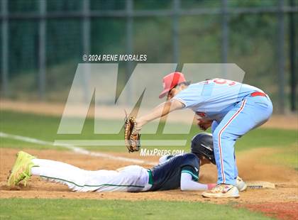 Thumbnail 1 in Monroe vs Eagle Rock (CIF LACS D2 Final) photogallery.