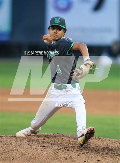 Thumbnail 3 in Monroe vs Eagle Rock (CIF LACS D2 Final) photogallery.