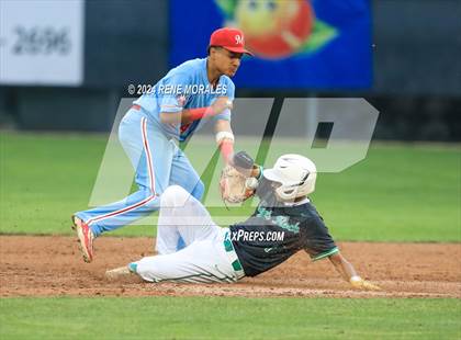 Thumbnail 3 in Monroe vs Eagle Rock (CIF LACS D2 Final) photogallery.
