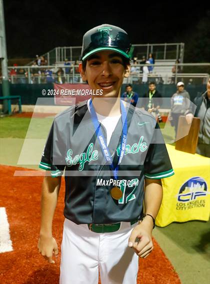 Thumbnail 3 in Monroe vs Eagle Rock (CIF LACS D2 Final) photogallery.