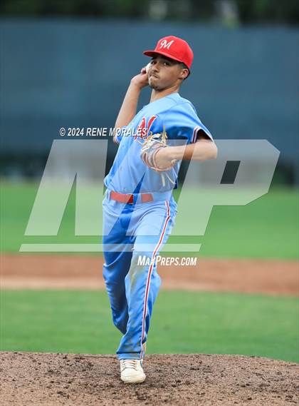 Thumbnail 3 in Monroe vs Eagle Rock (CIF LACS D2 Final) photogallery.