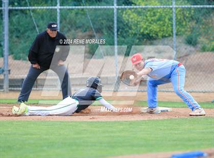 Thumbnail 2 in Monroe vs Eagle Rock (CIF LACS D2 Final) photogallery.