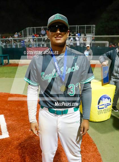 Thumbnail 2 in Monroe vs Eagle Rock (CIF LACS D2 Final) photogallery.