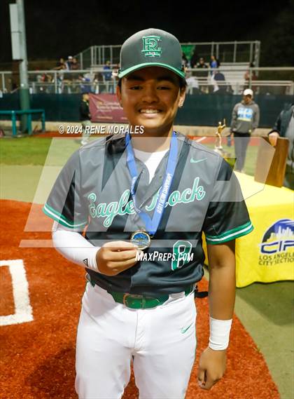 Thumbnail 1 in Monroe vs Eagle Rock (CIF LACS D2 Final) photogallery.