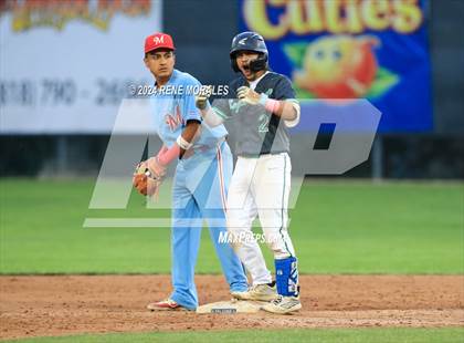 Thumbnail 3 in Monroe vs Eagle Rock (CIF LACS D2 Final) photogallery.