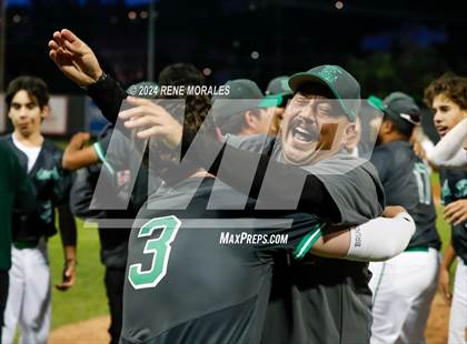 Thumbnail 3 in Monroe vs Eagle Rock (CIF LACS D2 Final) photogallery.