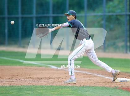 Thumbnail 2 in Monroe vs Eagle Rock (CIF LACS D2 Final) photogallery.
