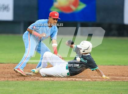 Thumbnail 2 in Monroe vs Eagle Rock (CIF LACS D2 Final) photogallery.