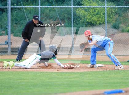 Thumbnail 1 in Monroe vs Eagle Rock (CIF LACS D2 Final) photogallery.