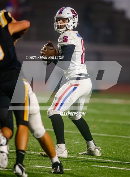 Thumbnail 3 in Ventura vs St. Ignatius College Preparatory (CIF Div 3AA Final) photogallery.