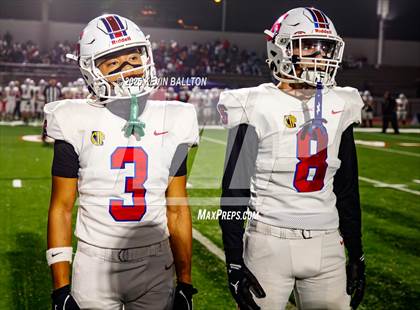 Thumbnail 2 in Ventura vs St. Ignatius College Preparatory (CIF Div 3AA Final) photogallery.