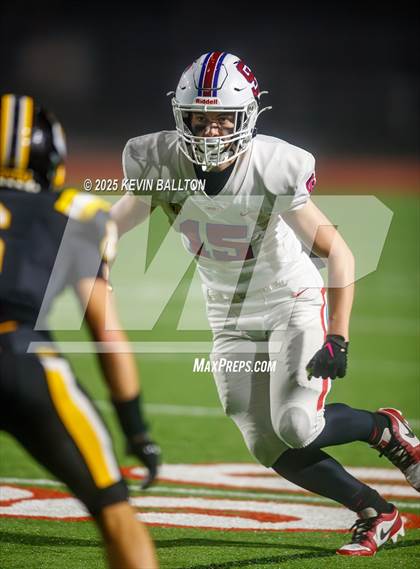 Thumbnail 2 in Ventura vs St. Ignatius College Preparatory (CIF Div 3AA Final) photogallery.