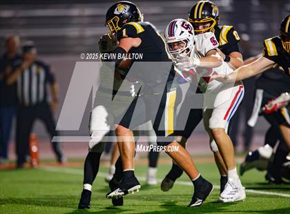 Thumbnail 3 in Ventura vs St. Ignatius College Preparatory (CIF Div 3AA Final) photogallery.