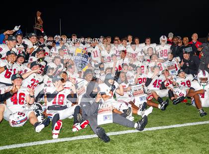 Thumbnail 3 in Ventura vs St. Ignatius College Preparatory (CIF Div 3AA Final) photogallery.