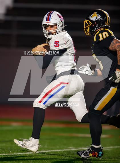 Thumbnail 3 in Ventura vs St. Ignatius College Preparatory (CIF Div 3AA Final) photogallery.