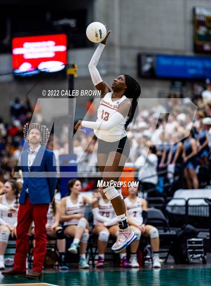 Thumbnail 2 in Mountain View vs. Springville (UHSAA 5A Quarterfinals) photogallery.