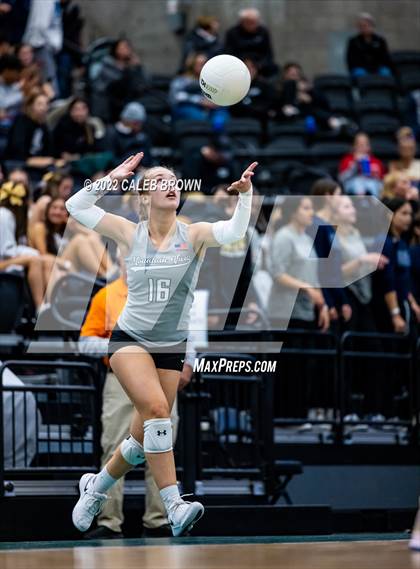 Thumbnail 3 in Mountain View vs. Springville (UHSAA 5A Quarterfinals) photogallery.