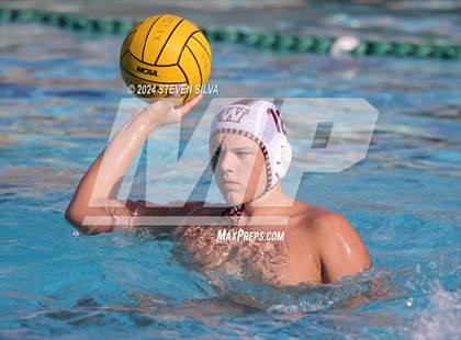 Thumbnail 1 in Lake Oswego vs. Whitney (San Diego Open) photogallery.