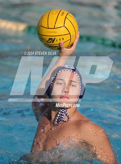 Thumbnail 1 in Lake Oswego vs. Whitney (San Diego Open) photogallery.