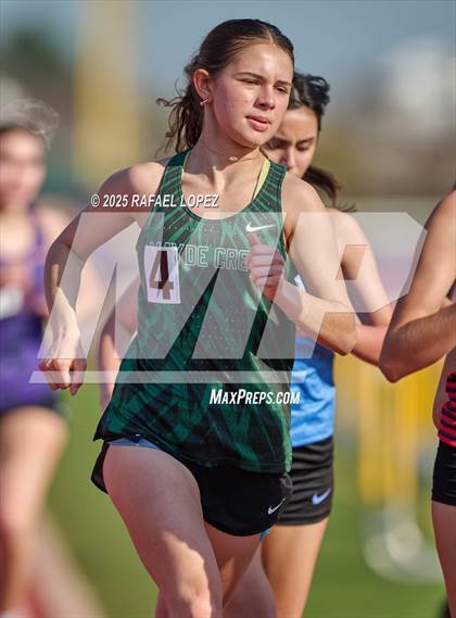 Thumbnail 3 in Jersey Village Falcon Relays (3200M) photogallery.