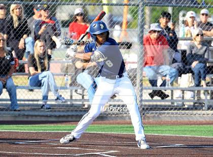 Thumbnail 2 in JSerra Catholic vs. St. John Bosco photogallery.