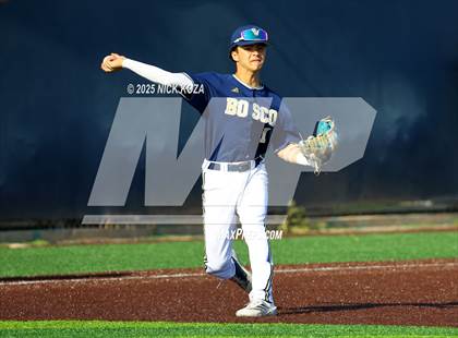 Thumbnail 2 in JSerra Catholic vs. St. John Bosco photogallery.