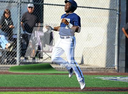 Thumbnail 1 in JSerra Catholic vs. St. John Bosco photogallery.