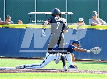 Thumbnail 2 in JSerra Catholic vs. St. John Bosco photogallery.