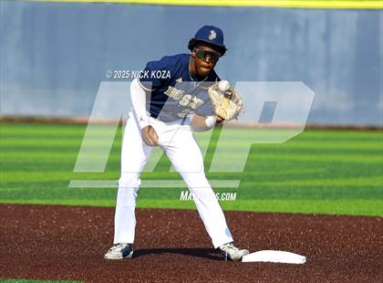 Thumbnail 3 in JSerra Catholic vs. St. John Bosco photogallery.