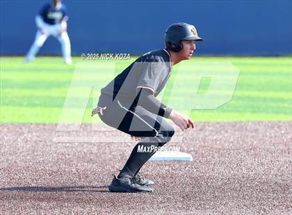 Thumbnail 1 in JSerra Catholic vs. St. John Bosco photogallery.