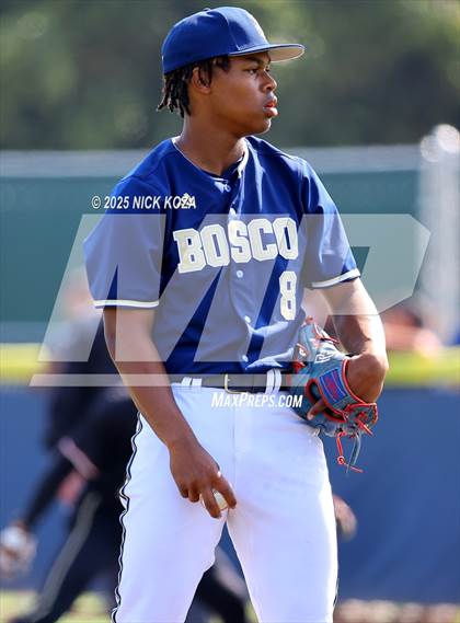 Thumbnail 2 in JSerra Catholic vs. St. John Bosco photogallery.