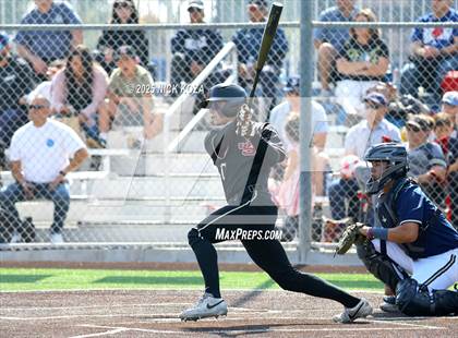 Thumbnail 2 in JSerra Catholic vs. St. John Bosco photogallery.