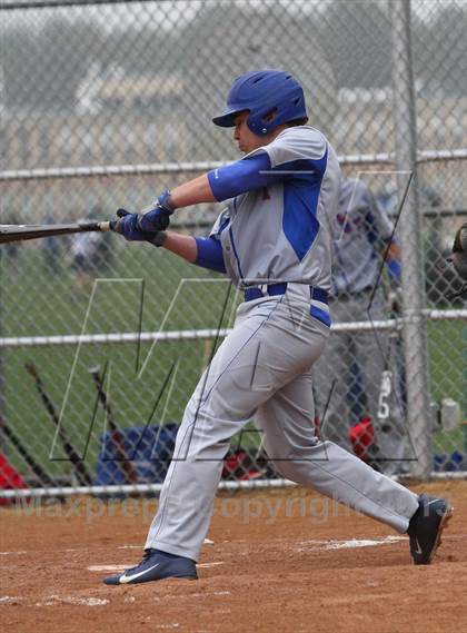 Thumbnail 1 in Shawnee vs Washington Township photogallery.