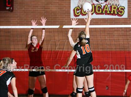 Thumbnail 2 in California @ Carondelet photogallery.