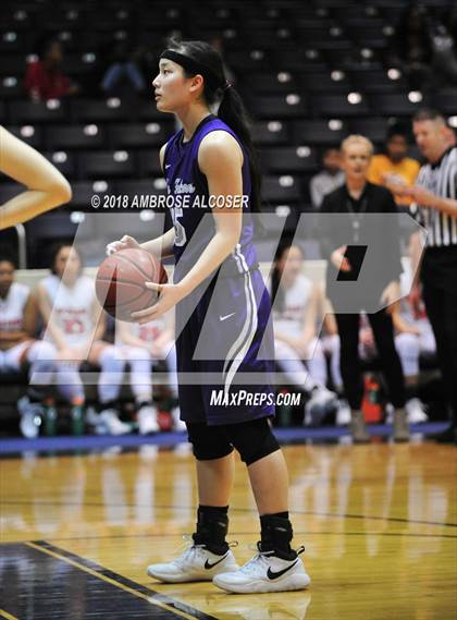 Thumbnail 2 in Jersey Village vs. Seven Lakes (UIL 6A Area Playoff) photogallery.