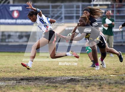 Thumbnail 1 in Stanton vs Ed White (Gateway Conference Championship) photogallery.
