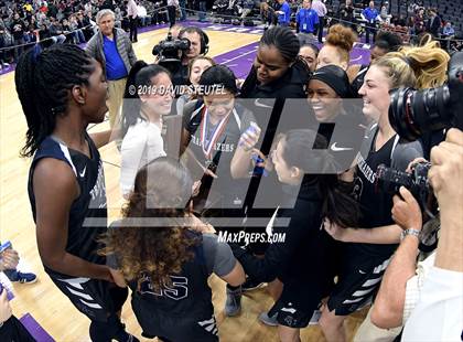 Thumbnail 1 in Sierra Canyon vs. Pinewood (CIF State Open Div. Final) photogallery.