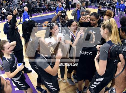 Thumbnail 2 in Sierra Canyon vs. Pinewood (CIF State Open Div. Final) photogallery.