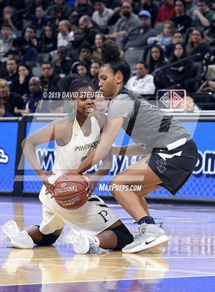 Thumbnail 1 in Sierra Canyon vs. Pinewood (CIF State Open Div. Final) photogallery.