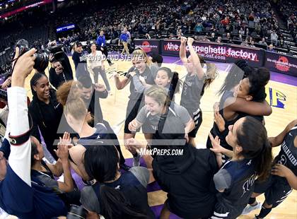 Thumbnail 1 in Sierra Canyon vs. Pinewood (CIF State Open Div. Final) photogallery.