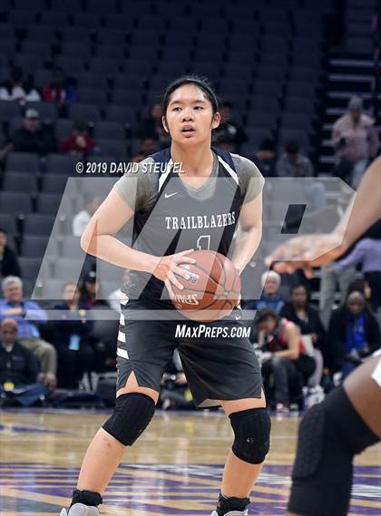 Thumbnail 2 in Sierra Canyon vs. Pinewood (CIF State Open Div. Final) photogallery.