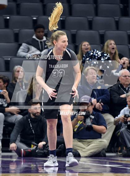 Thumbnail 1 in Sierra Canyon vs. Pinewood (CIF State Open Div. Final) photogallery.