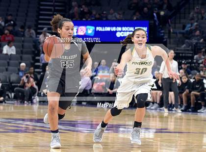 Thumbnail 2 in Sierra Canyon vs. Pinewood (CIF State Open Div. Final) photogallery.