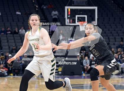 Thumbnail 2 in Sierra Canyon vs. Pinewood (CIF State Open Div. Final) photogallery.