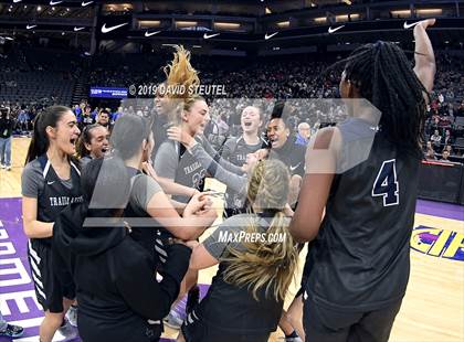 Thumbnail 1 in Sierra Canyon vs. Pinewood (CIF State Open Div. Final) photogallery.