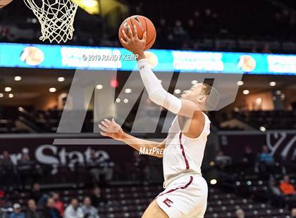 Thumbnail 3 in Memphis East vs Parkview  (Bass Pro Shop Tournament of Champions) photogallery.