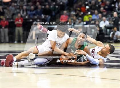 Thumbnail 1 in Memphis East vs Parkview  (Bass Pro Shop Tournament of Champions) photogallery.