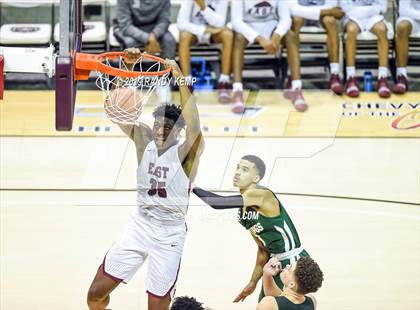 Thumbnail 1 in Memphis East vs Parkview  (Bass Pro Shop Tournament of Champions) photogallery.